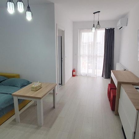 Studio Spatios,Intim+ Loc Parcare Propriu,Vedere Panoramica,Utilat De Lux Bukarest Exteriör bild