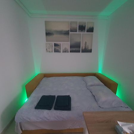 Studio Spatios,Intim+ Loc Parcare Propriu,Vedere Panoramica,Utilat De Lux Bukarest Exteriör bild