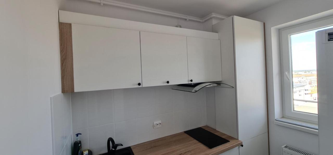 Studio Spatios,Intim+ Loc Parcare Propriu,Vedere Panoramica,Utilat De Lux Bukarest Exteriör bild