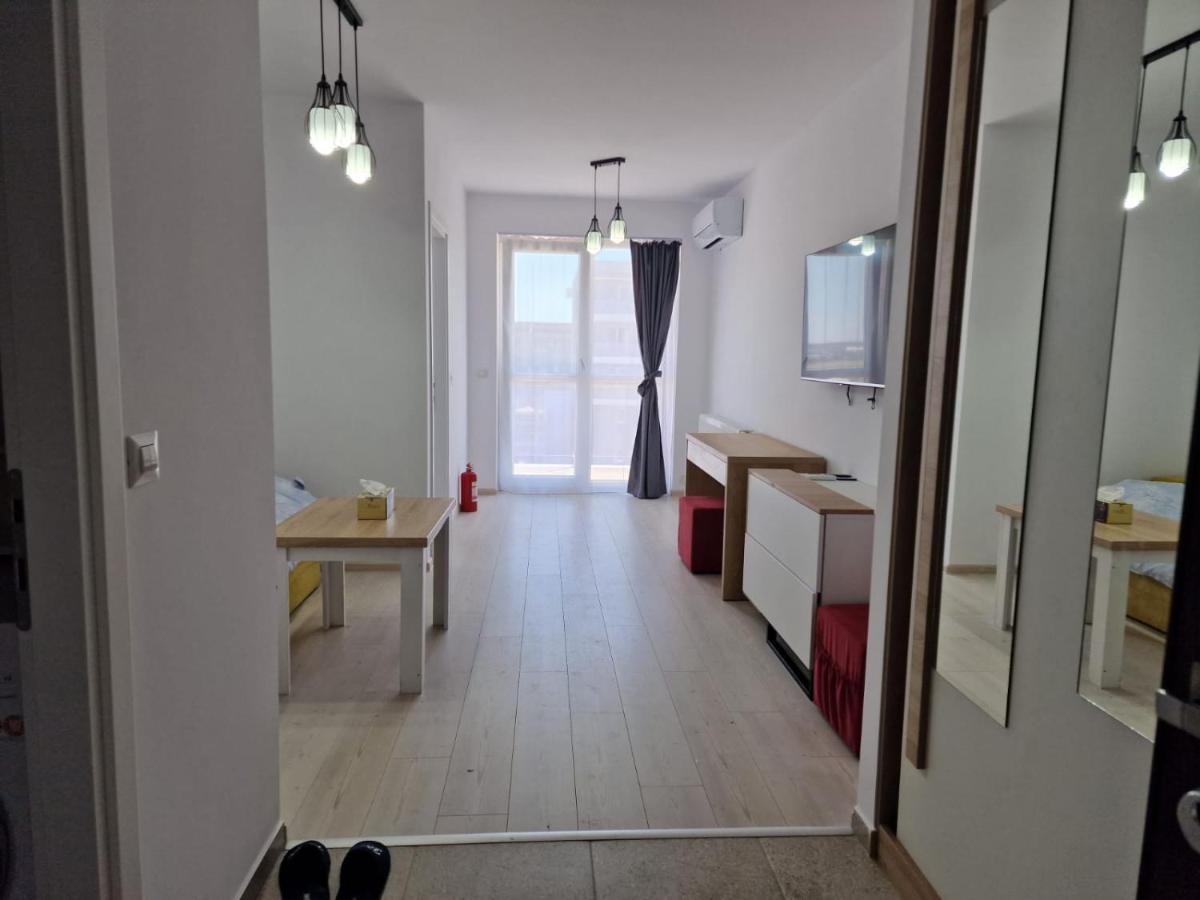 Studio Spatios,Intim+ Loc Parcare Propriu,Vedere Panoramica,Utilat De Lux Bukarest Exteriör bild